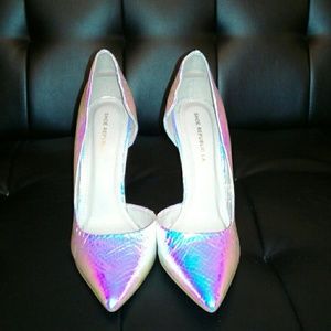 NWOT Holographic fun colorful heels